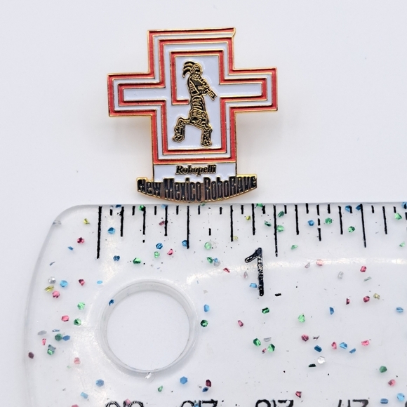 Vintage New Mexico Robo Rave Lapel Pin - Picture 3 of 3